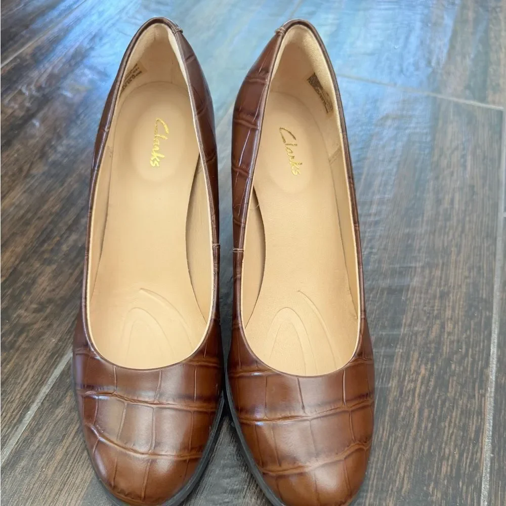 Clarks kaylin cara
